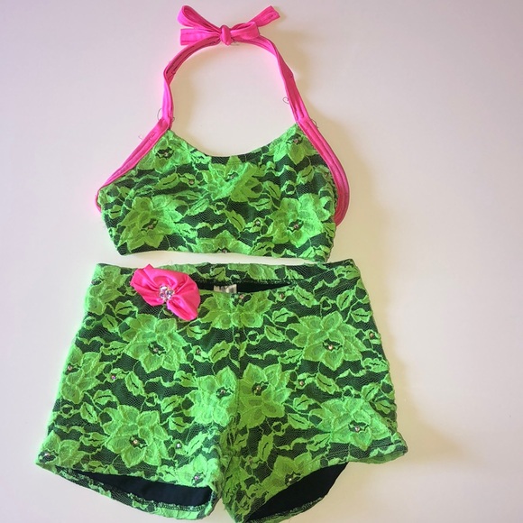 Dance set - Picture 1 of 2